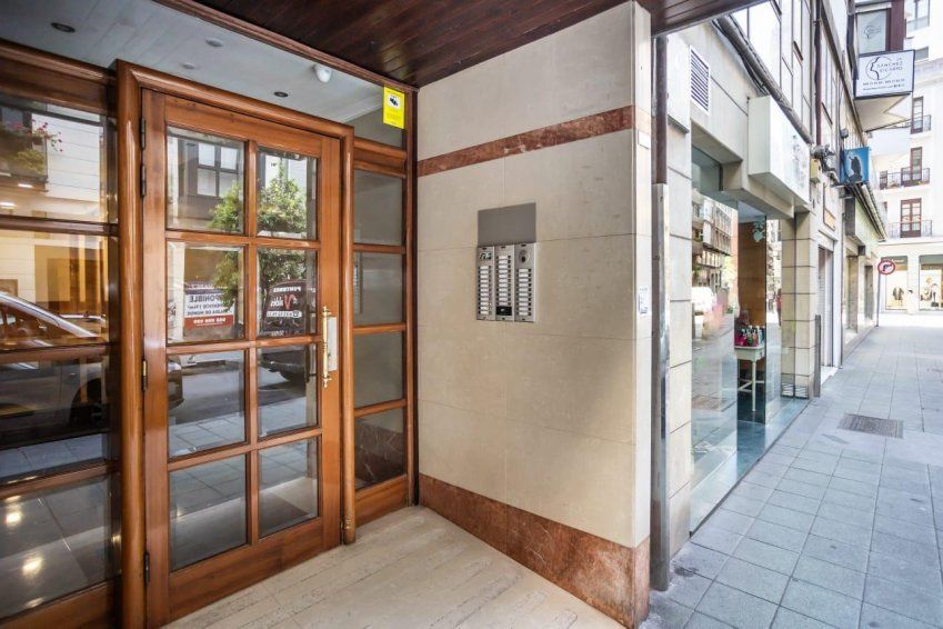 9fb53b26 8eed 4632 8f54 39cff5fd0c7f