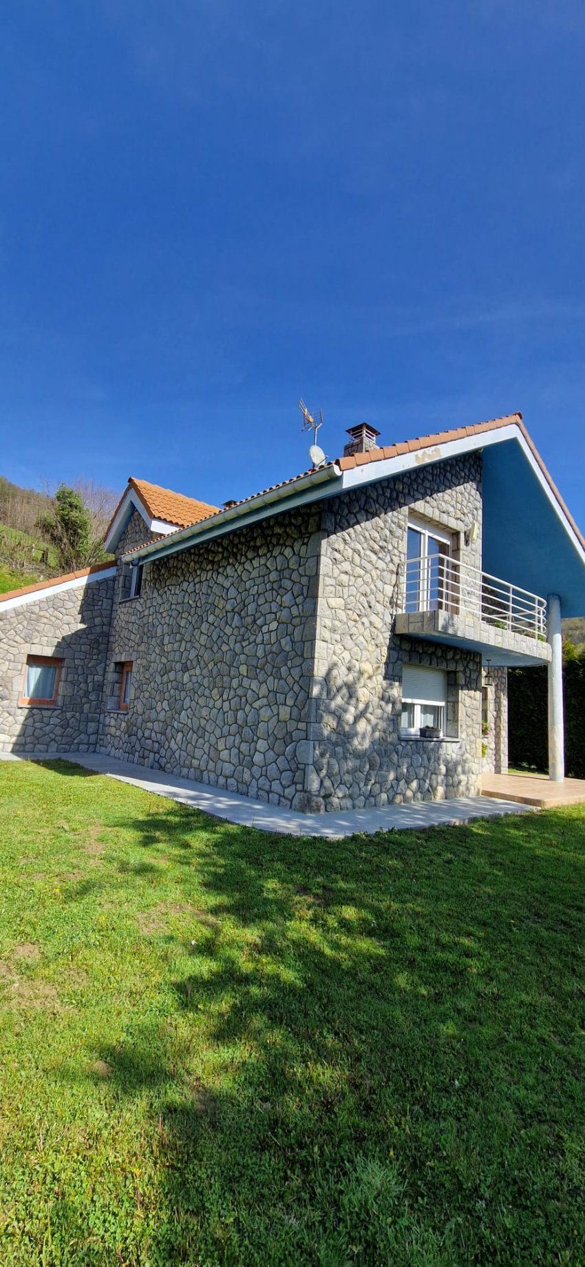 883f32a6 c491 4f9e a281 39415050509e