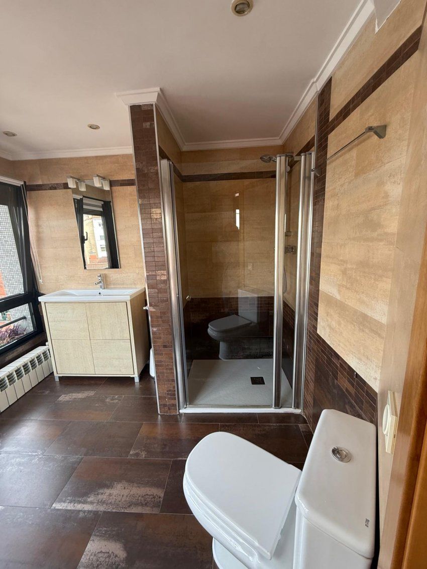 c0e81fd8 8d9f 48f7 85a2 81ec2c939d1d