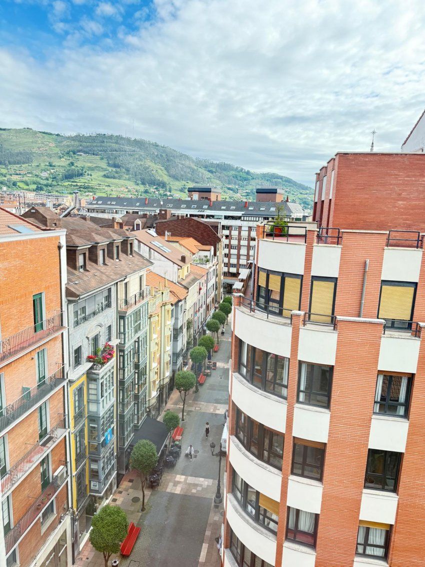 f161487f a389 47c3 beee 7027b82c91bf