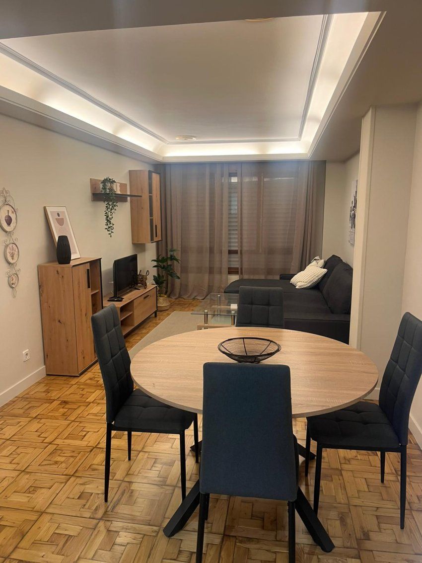 edf857d2 4571 4263 8073 c5608ceca845