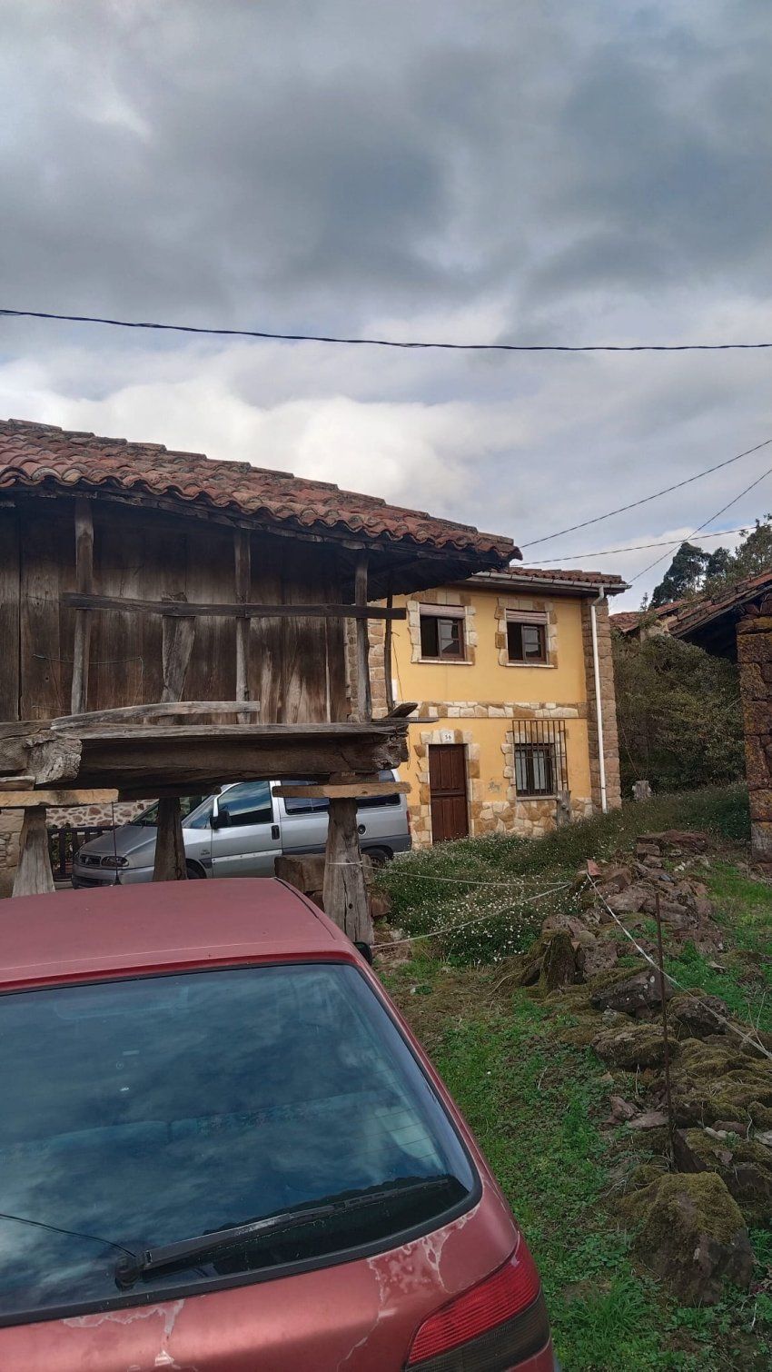 5a8ac3ee 4179 4e9d a0d2 8bf92e51485e