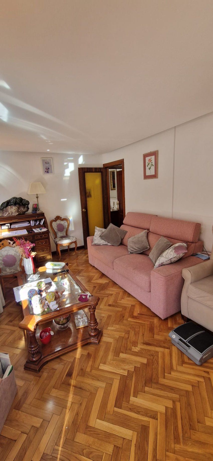 6e6fe4c6 b6ea 4045 a18e ad5f8563a497