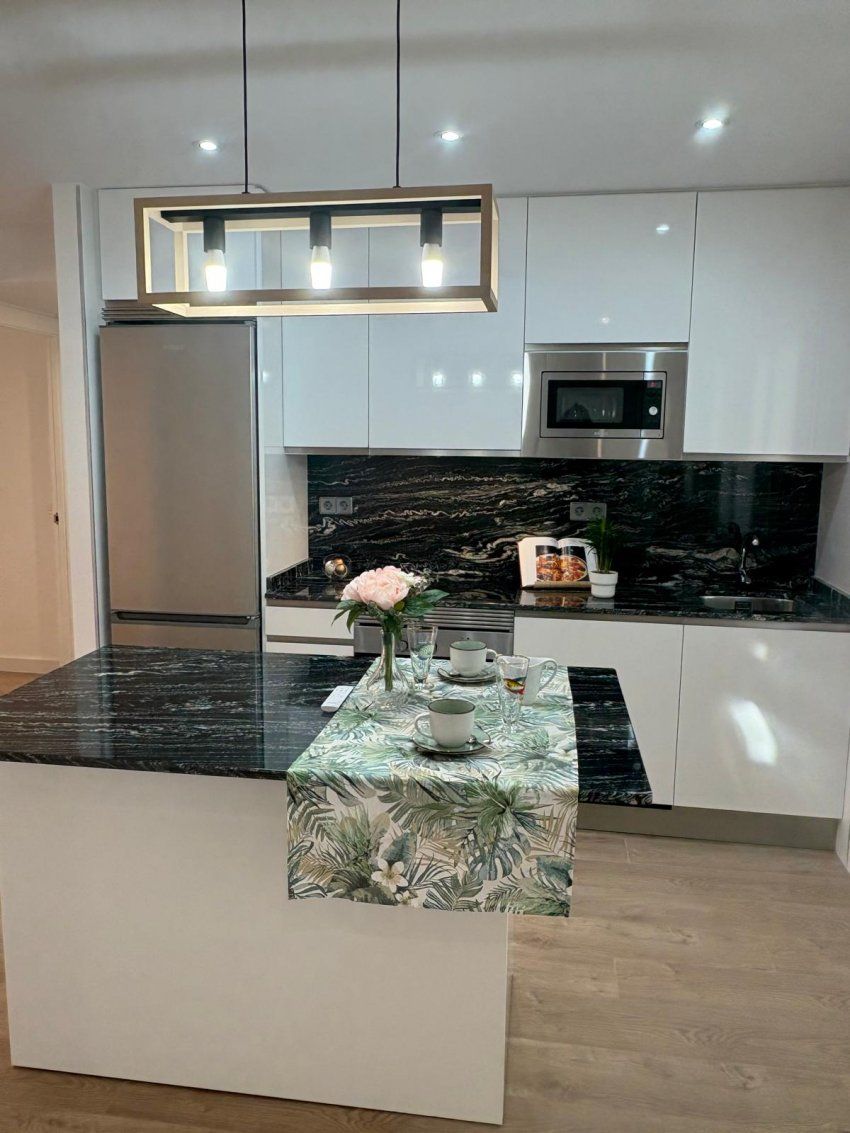 cocina con lamparas v