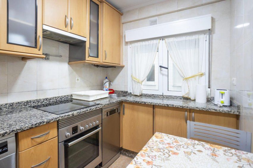 0296b67c 1e0c 4dc8 afc9 1d745dfe6d3b