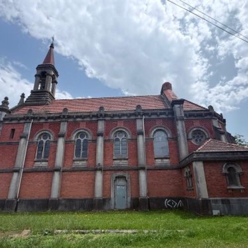 db9db87b 0336 4664 a38e a67516b84dde