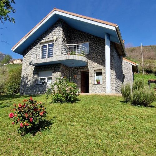 8c06aec6 d907 4224 8210 9619da033e1c