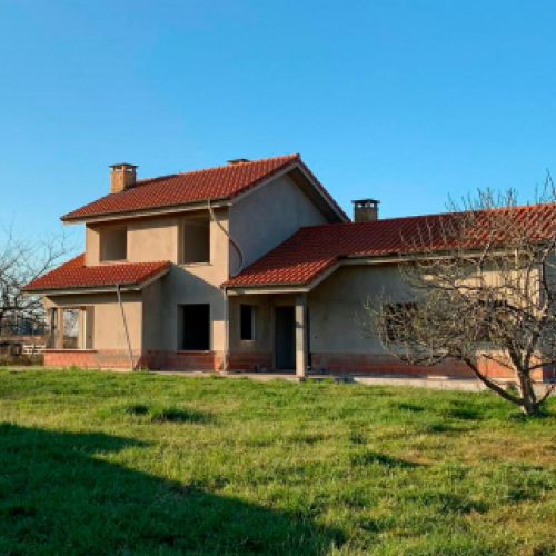 Exterior de casa de nueva construcción en Calle Fuencielo, 36